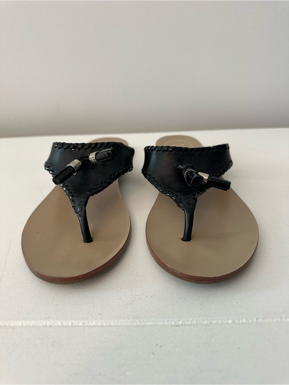 Jack Rogers black 'Alana' tassel sandal ~ Size 8
